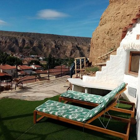 Creatively Designed Cavehouse With Jacuzzi Villa Gorafe Exterior photo